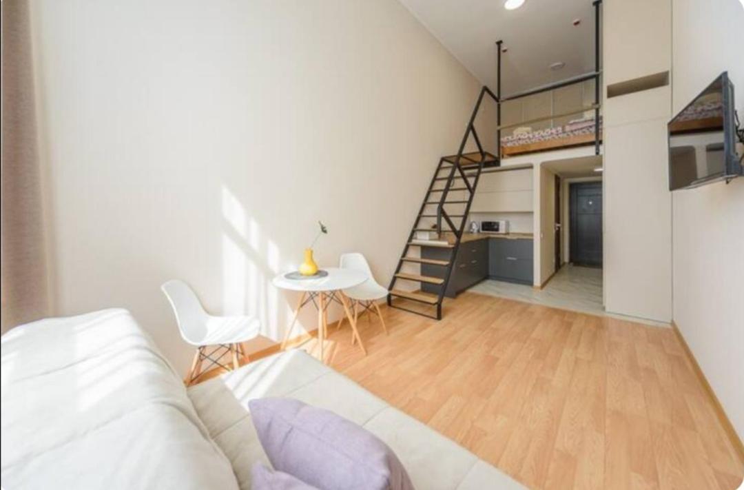 Appartement Loft Smart House à Kiev Extérieur photo